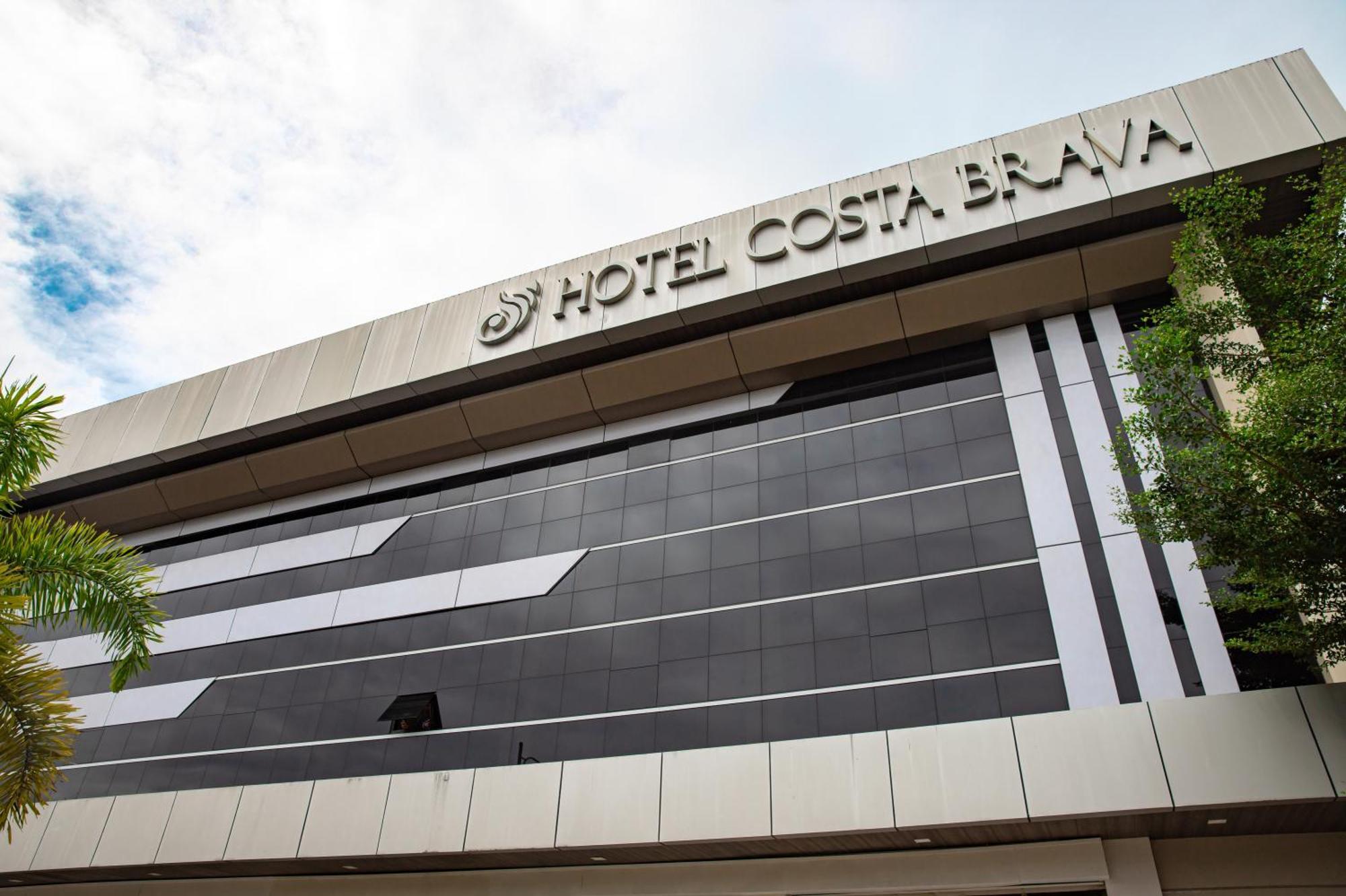 Hotel Costa Brava Tacloban Exterior foto